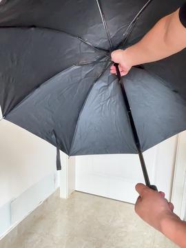 国产雨伞怎么打开视频,一招轻松打开，告别繁琐